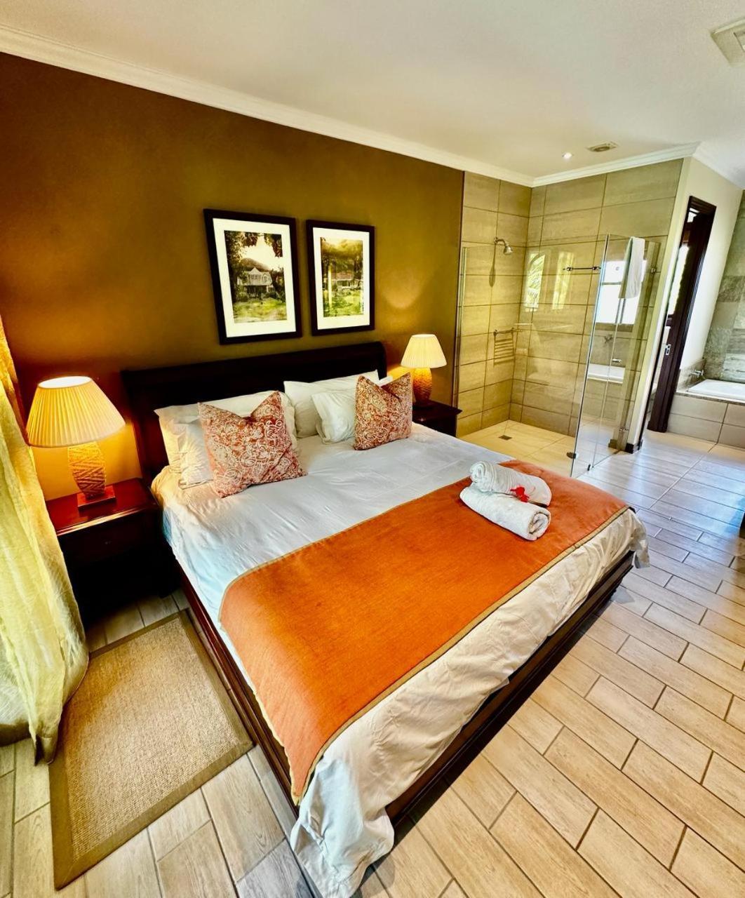 Eden Island Luxury Accommodation ภายนอก รูปภาพ