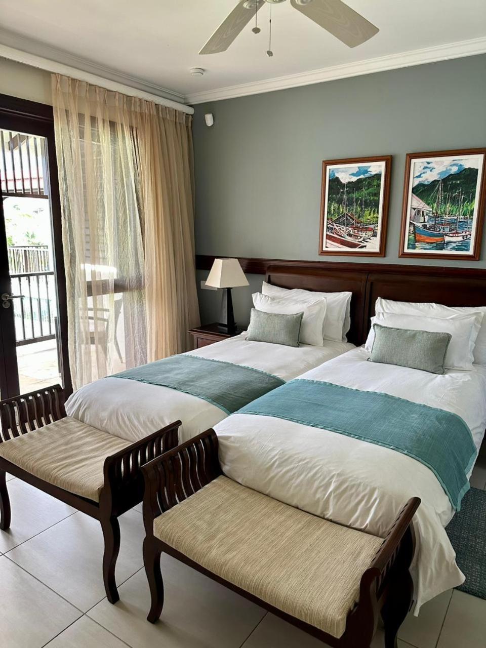 Eden Island Luxury Accommodation ภายนอก รูปภาพ