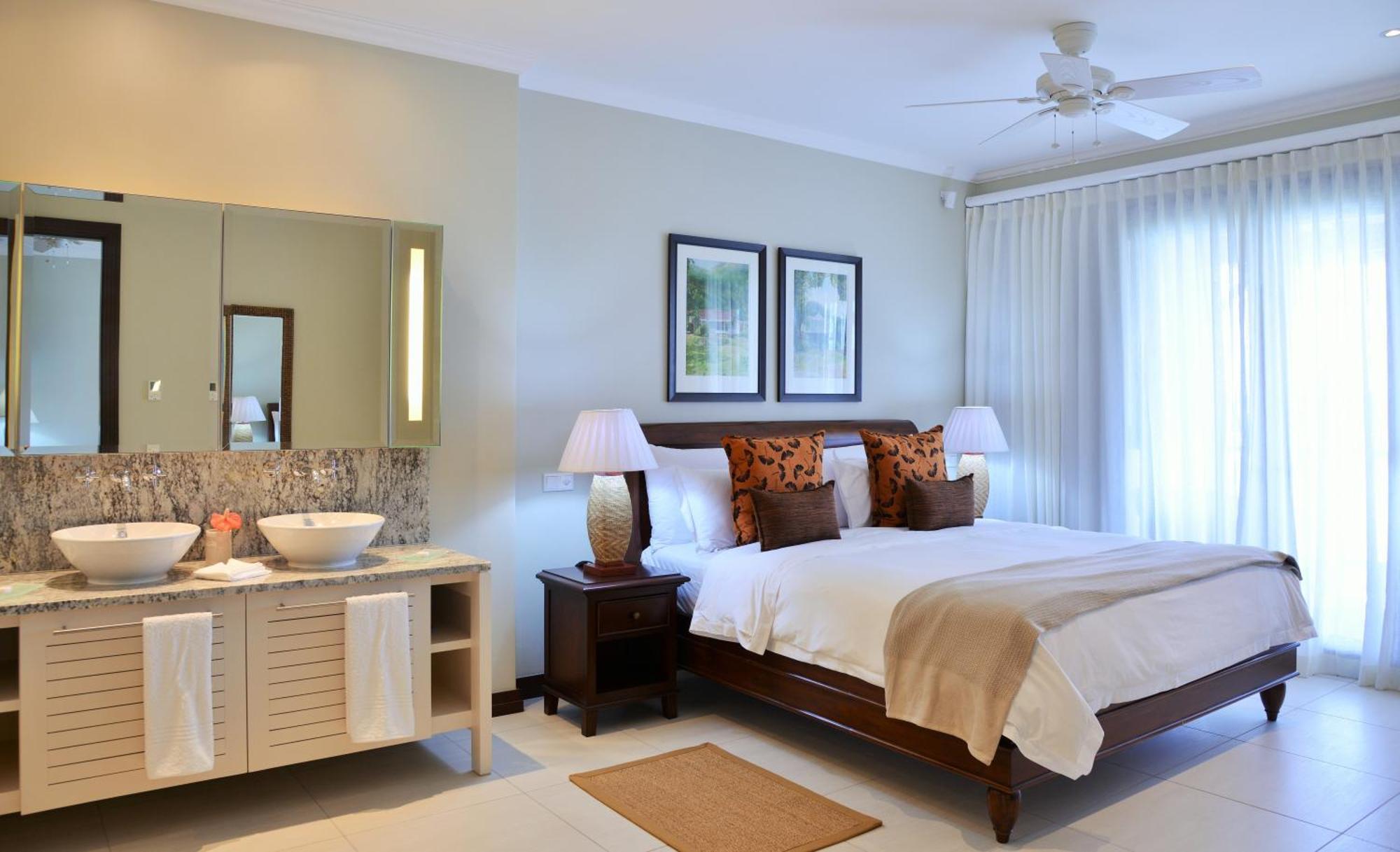 Eden Island Luxury Accommodation ภายนอก รูปภาพ