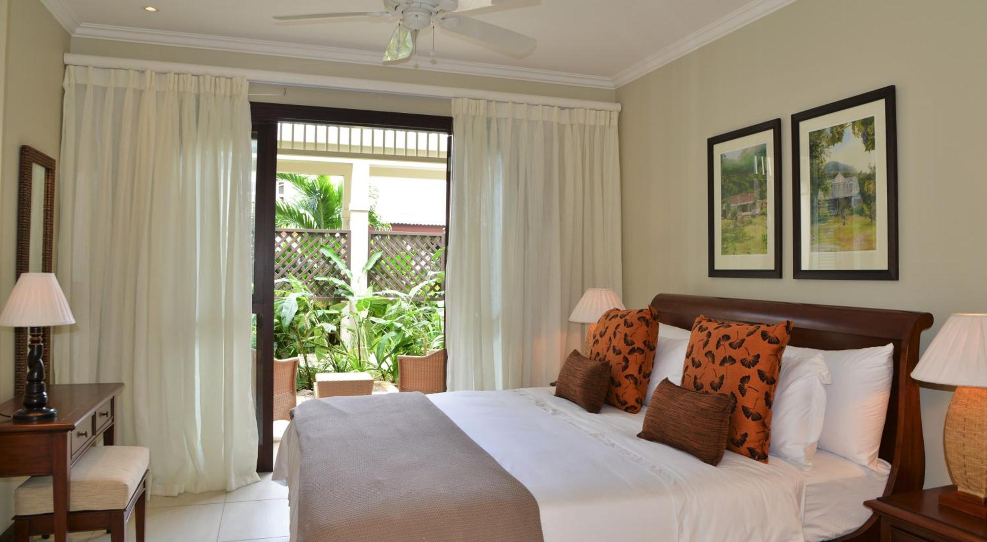 Eden Island Luxury Accommodation ภายนอก รูปภาพ