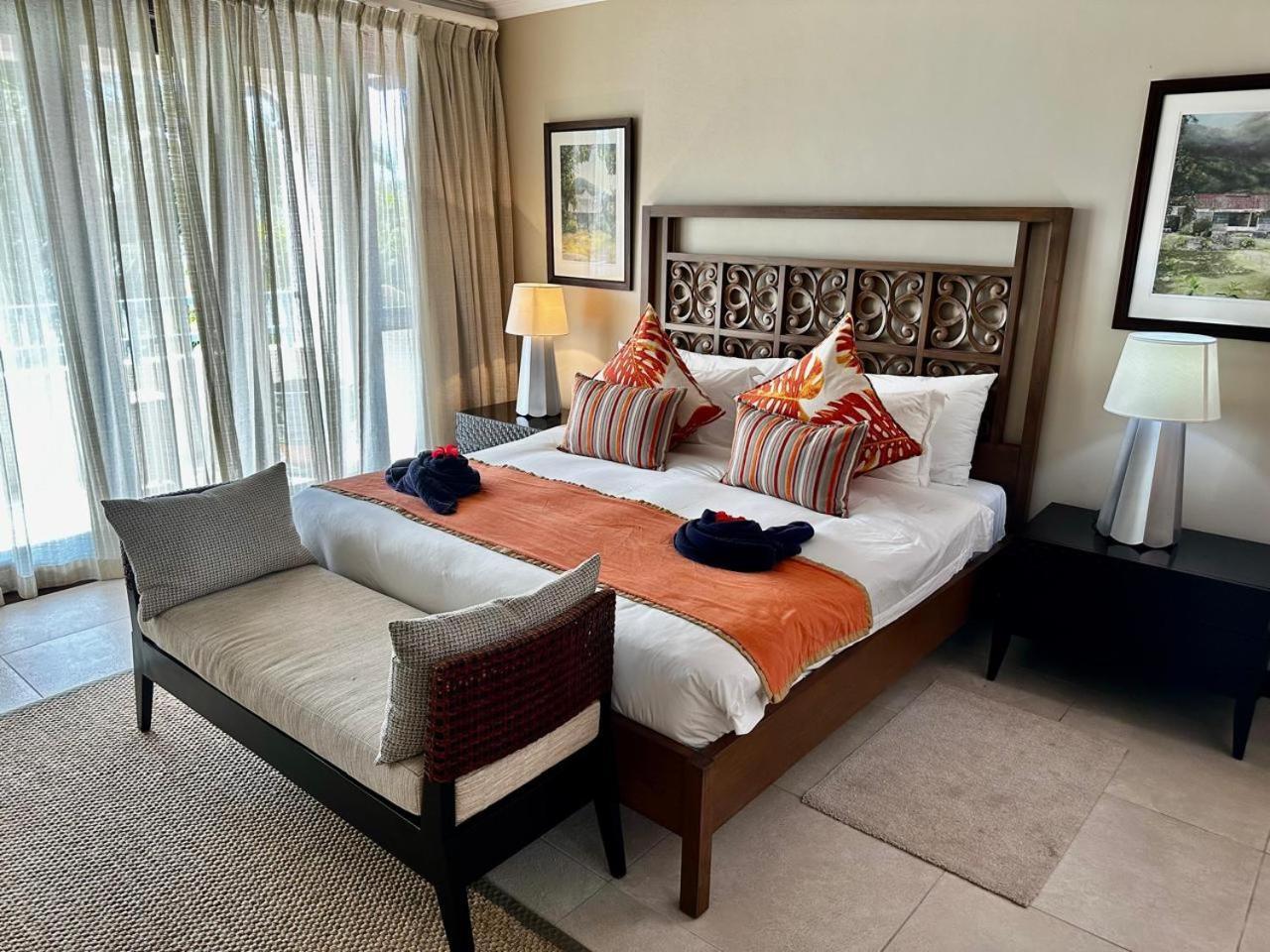 Eden Island Luxury Accommodation ภายนอก รูปภาพ