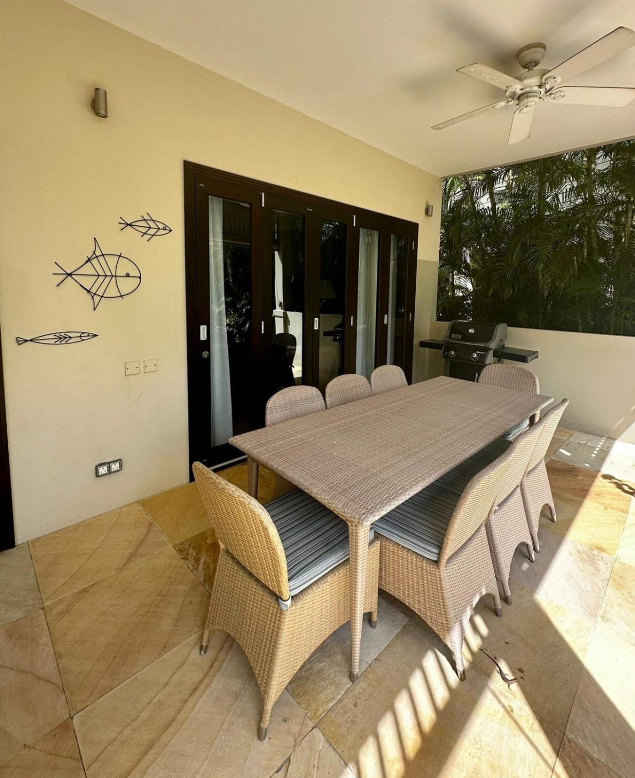 Eden Island Luxury Accommodation ภายนอก รูปภาพ