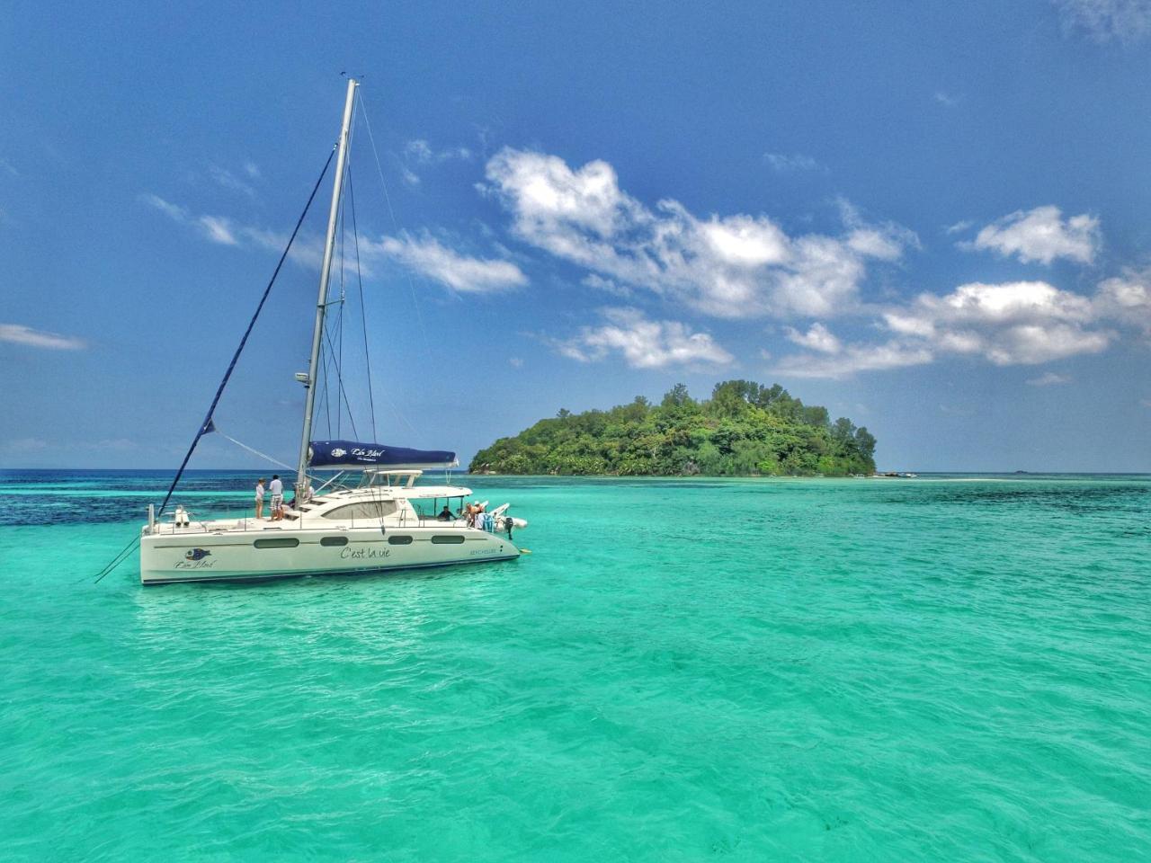 Eden Island Luxury Accommodation ภายนอก รูปภาพ